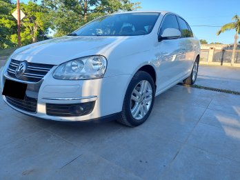 VOLKSWAGEN VENTO 1.9 TDI ADVANCE AÑO 2.010