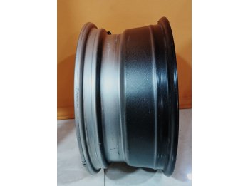 VENDO LLANTA 16"