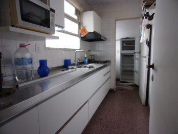 BUEN DEPARTAMENTO CENTRICO EN VENTA