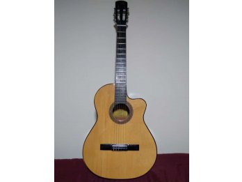 Guitarra Criolla