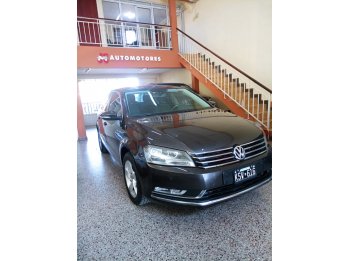 VOLSKWAGEN PASSAT 2.0 TSI 2012