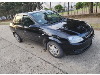 Corsa clasic muy bueno, super económico anda todo