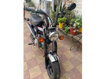 Vendo HONDA DAX 98. Lista para transferir