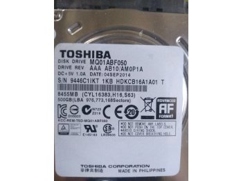 Vendo disk drive Toshiba MQ01ABF050