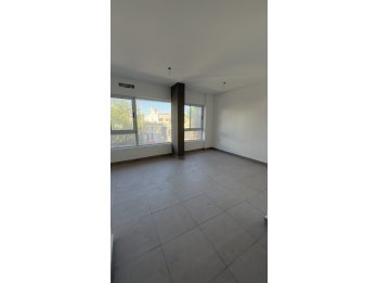 VENTA LOCAL S/CALLE MAIPÚ !!!