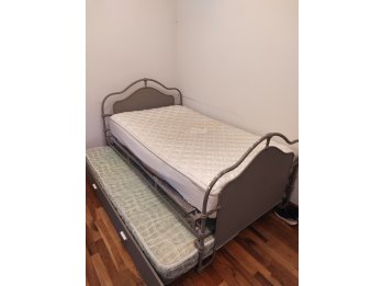 CAMA ANTIGUA HIERRO CON MARINERA