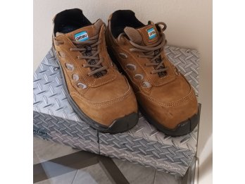 Vendo Zapatos Ombu de seguridad c/punta reforzada