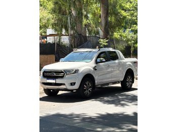 VENDO RANGER LIMITED 2021 CON 74 MIL KM