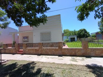 VENTA DE HERMOSA CASA EN HERNANDEZ