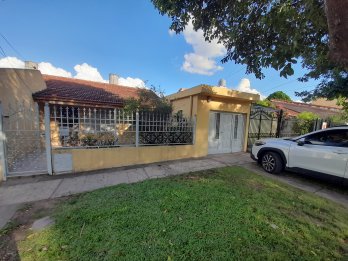 CASA ZONA ex Comedor LOS PIPOS VENTA