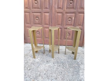 Vendo porta macetas x3 de madera