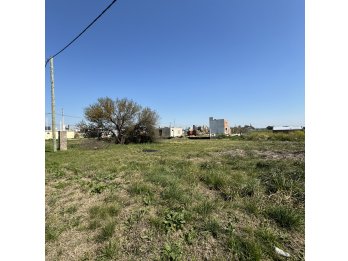 EN VENTA AMPLIO TERRENO EN SAN BENITO