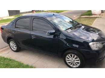 etios xls 2015 49.000km -3434380547