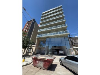 ALQUILER - Departamento a estrenar zona centro (calle Alem)