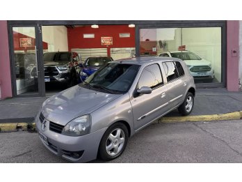 Clio 1.6 16v $5.000.000 y cuotas