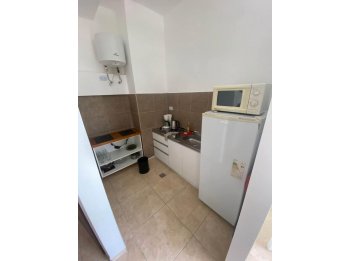 VENTA - Departamento amoblado de 1 dormitorio zona centro