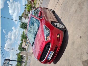 Dueña vende Ford ka 2016