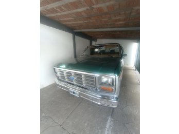 F-100 DE LUXE ´85 NAFTA VENDO / PERMUTO