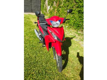 VENDO IMPECABLE HONDA WAVE CON 4700KM