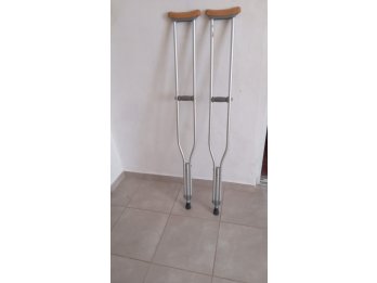 Muletas para adultos de aluminio impecables