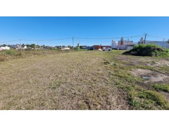 SE VENDE TERRENO 350 MTS TODOS LOS SERVICIOS