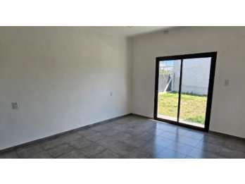 SE VENDE CASA QUINTA A ESTRENAR LOTEO SAUCE PUEBLO