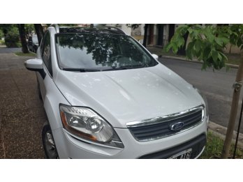 PARTICULAR VENDE KUGA