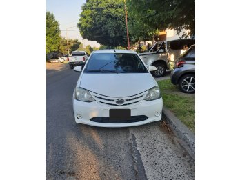 TOYOTA ETIOS 1.5 5P XS