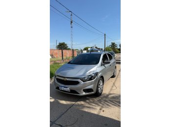 Chevrolet Onix LT 2018