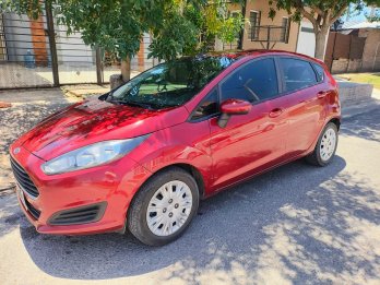 Vendo Ford fiesta 1.6 naftero kinet