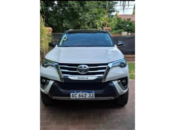 TOYOTA sw4 SRX VERLA ES COMPRARLA 2018 99000 KM REALES