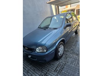 CORSA 2005