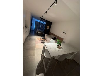 VENTA DEPARTAMENTO CENTRICO CON 2 COCHERAS AMOBLADO