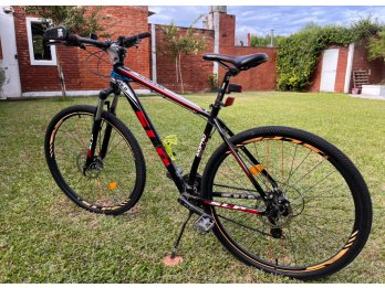 Vendo Bicicleta SLP 100 pro rodado 29 talle L