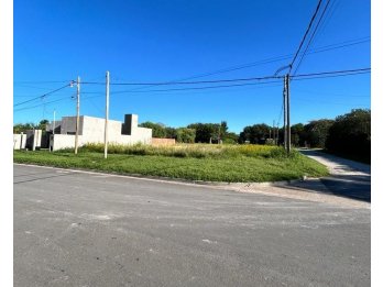 OPORTUNIDAD LOTES LINDEROS SOBRE ESQUINA EN ALDEA BRASILERA