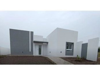 Se vende HERMOSA CASA EN ORO VERDE