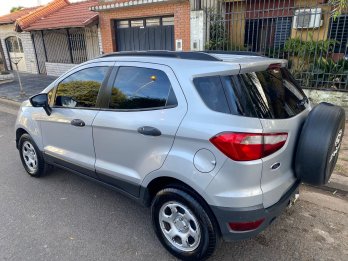 FORD ECOSPORT IMPECABLE NADA POR HACERLE