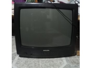 VENDO TELEVISOR PARA REPUESTO