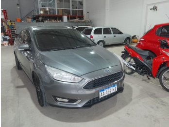 Focus Se plus at 2016 149.000km. Vendo o permuto mayor-menor