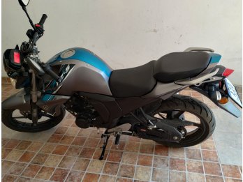 Yamaha FZ S