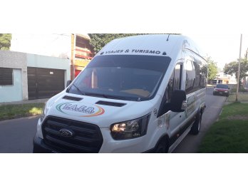 Vendo Ford Transit 17+1