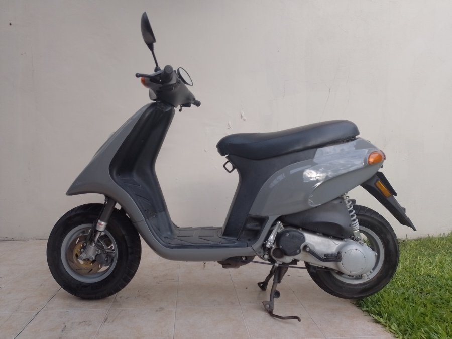Moto / Scooters / Piaggio Modelo Typhoon 50cm3