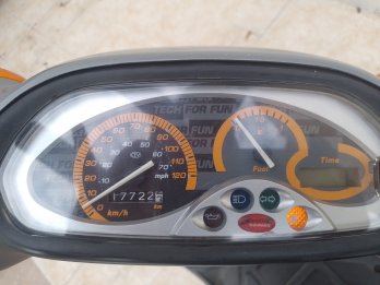 Moto / Scooters / Piaggio Modelo Typhoon 50cm3