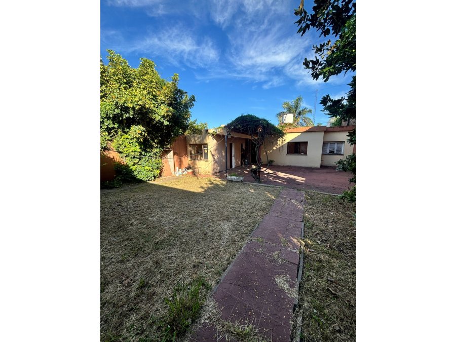 CASA EN VENTA CRESPO