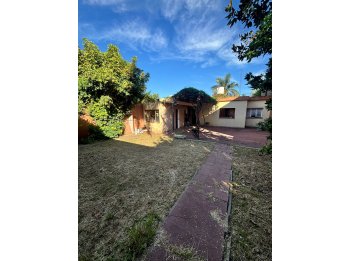 CASA EN VENTA CRESPO