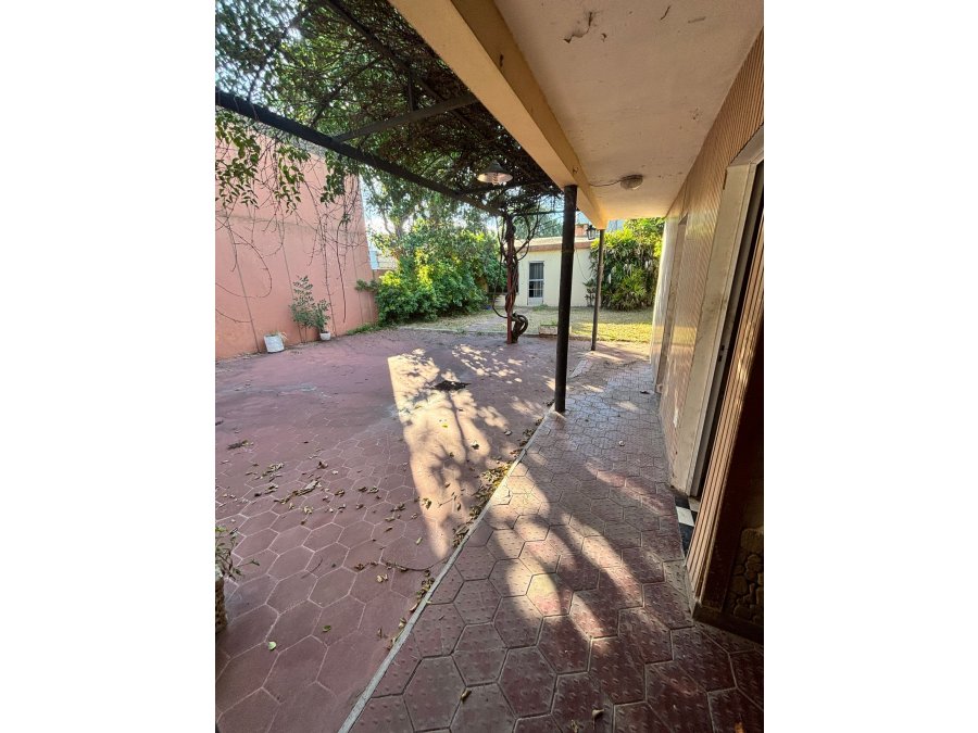 CASA EN VENTA CRESPO