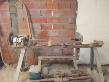 Vendo torno carpintero