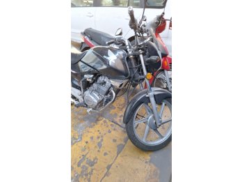 VENDO HONDA STORM 125