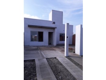 TU CASA LLAVE EN MANO! PAGAS POR AVANCE DE OBRA!