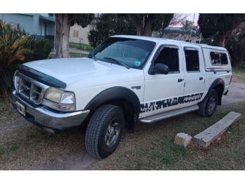 FORD RANGER 4X4 DOBLE CABINA Y CÚPULA